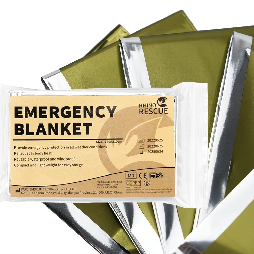 Emergency Survival Blanket - Stay Warm and Safe with Our 210x160cm Thermal Foil for Outdoor Adventures